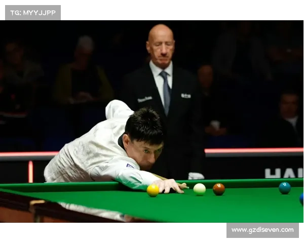 如何分析斯诺克比赛中的冷门局势及其背后的影响因素