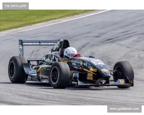 德国车手荣获国际一级方程式赛车冠军